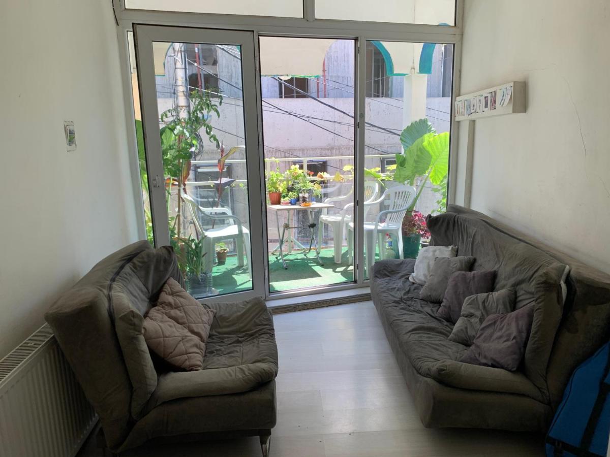 Home Stay Georgia Tbilisi ภายนอก รูปภาพ