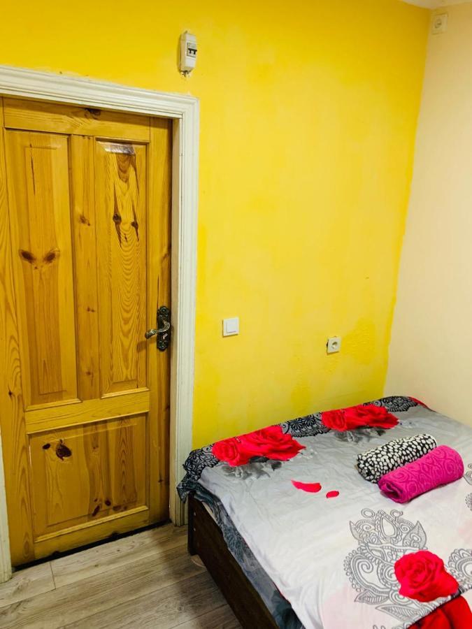 Home Stay Georgia Tbilisi ภายนอก รูปภาพ